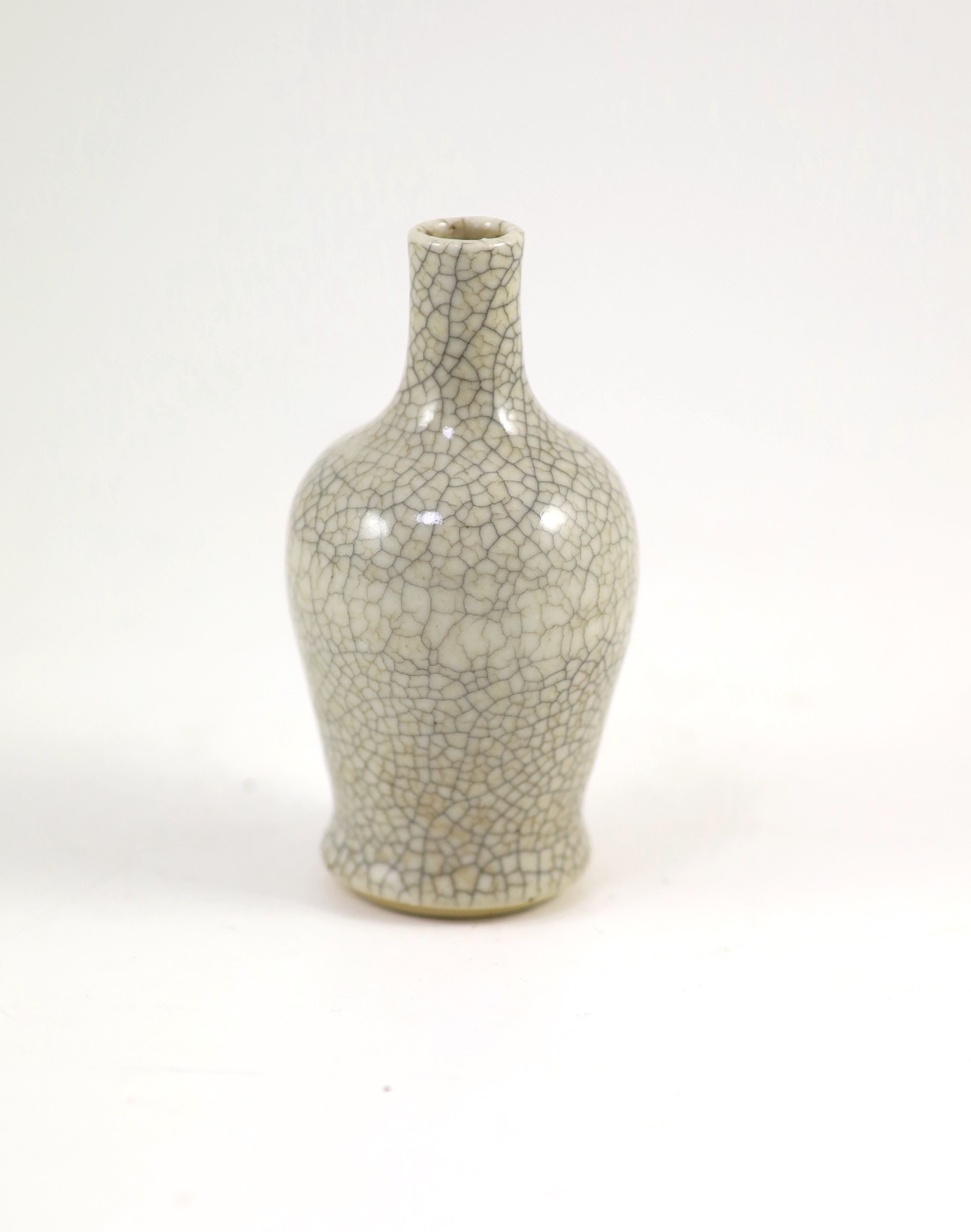 A Chinese cream crackle glazed porcelain vase, 18th century, 11.2 cm high